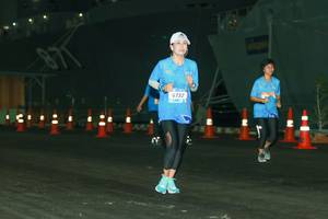 BIB: 6732
                            <button type="button" onclick="openModal(3468471)" class="btn btn-primary btn-sm float-right btn-popup" data-toggle="modal" data-target=".modal-high-quality">
                        <i class="fas fa-shopping-cart"></i> Add to Cart
                    </button>
                                            <button type="button" onclick="isThisMe(3468471, true)" class="btn btn-success btn-sm float-right btn-popup btn-isme hidden" data-toggle="tooltip" data-placement="bottom" title="นี่คือรูปของคุณใช่ไหม คลิกที่นี่เพื่อเอาเข้าอัลบั้ม">
                        <i class="fas fa-plus"></i> Add to album
                    </button>
                    <button type="button" onclick="isThisMe(3468471, false)" class="btn btn-warning btn-sm float-right btn-popup btn-isnotme hidden">
                        <i class="fas fa-ban"></i> Remove from album
                    </button>